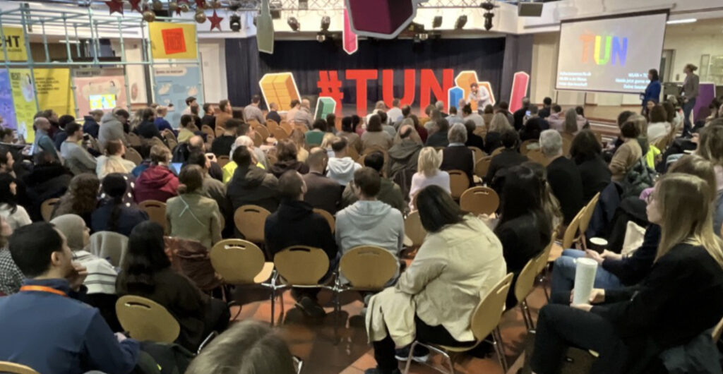 Auditorium der #TUN25 am Heinrich-Heine-Gymnasium Dortmund Foto: [Petra Moog].